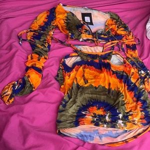 Women’s stretchy two piece skirt set.